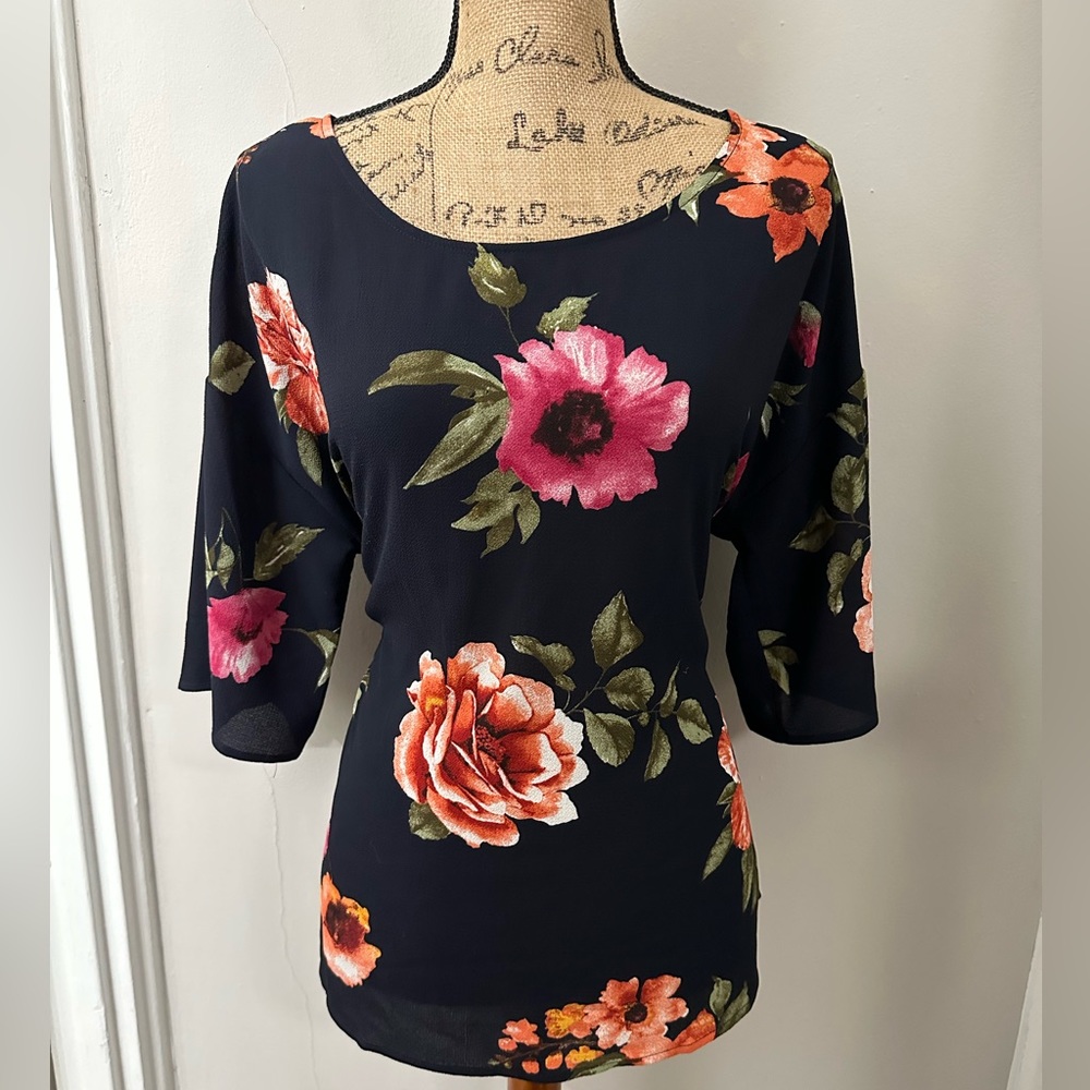 Navy Blue/Floral tie back Top